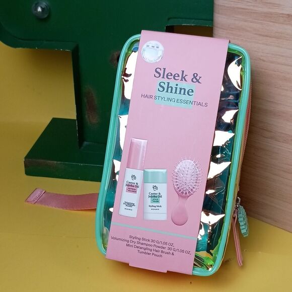 Sleek & Shine Hair Styling Essentials beauty bundle - Picture 2 of 7